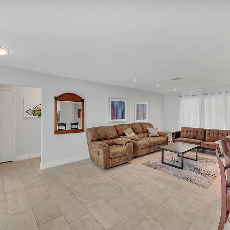 Supervilla - 3Br/2Ba - Pool - Walk To Beach Hollywood Exterior foto